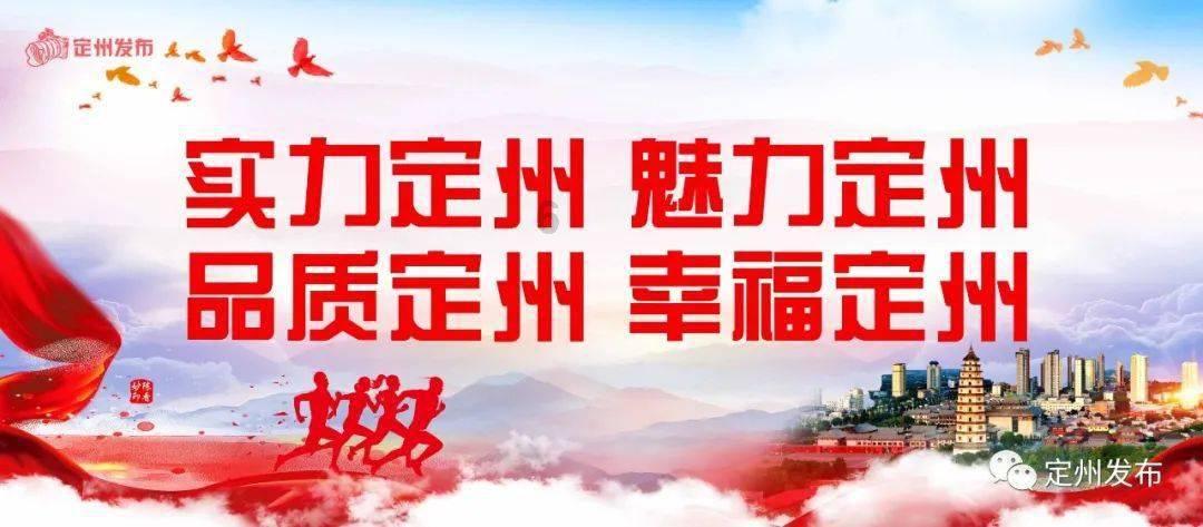 劳荣枝在KTV玩耍真实影像,和他人把酒言欢,但总感觉心事重重